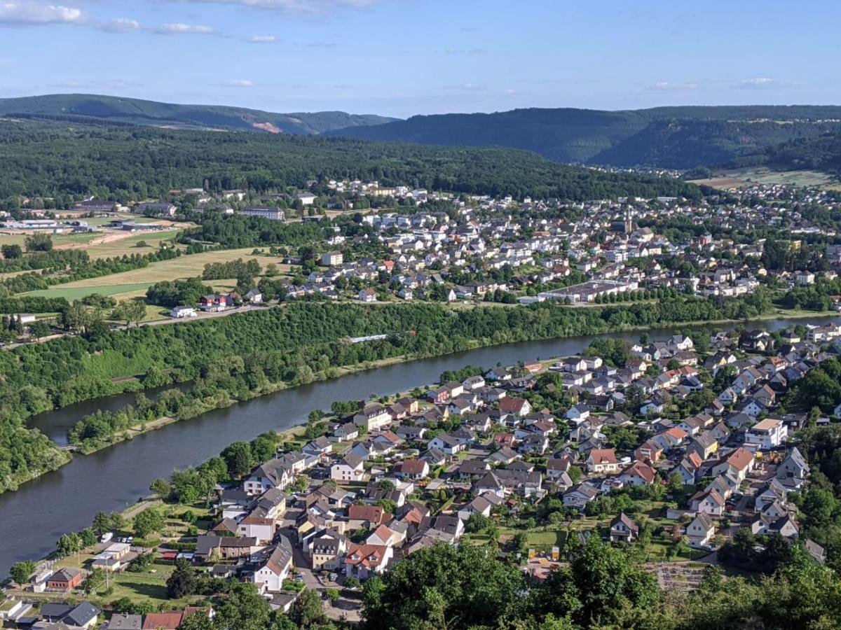 Gemuetliche 90 Qm Wohnung In Saarburg, Zentral Gelegen, Garten Mit Aussicht, Separater Eingang מראה חיצוני תמונה