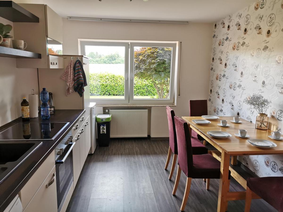 Gemuetliche 90 Qm Wohnung In Saarburg, Zentral Gelegen, Garten Mit Aussicht, Separater Eingang מראה חיצוני תמונה