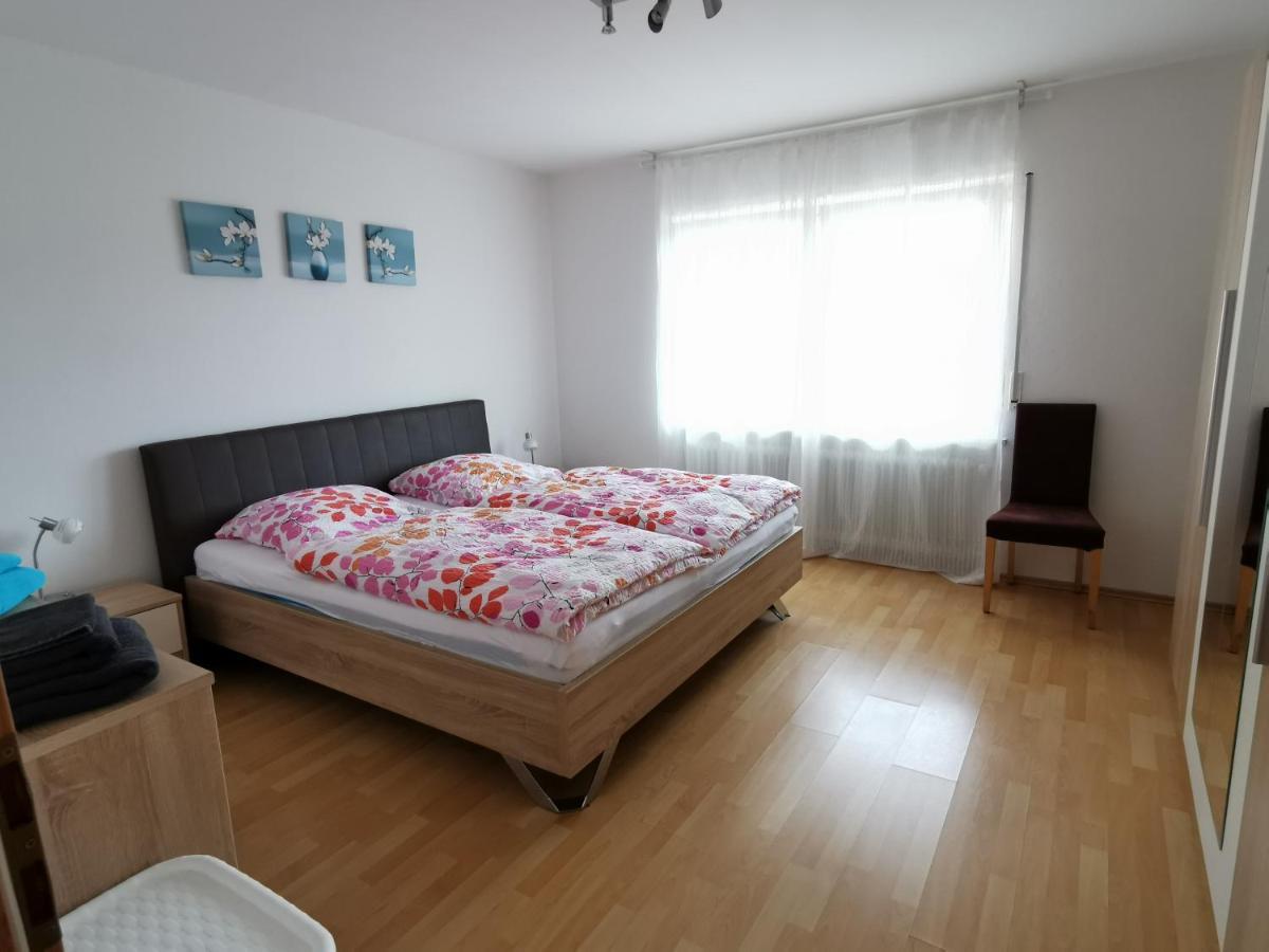 Gemuetliche 90 Qm Wohnung In Saarburg, Zentral Gelegen, Garten Mit Aussicht, Separater Eingang מראה חיצוני תמונה